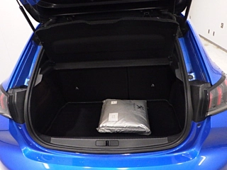 PEUGEOT 208 2020