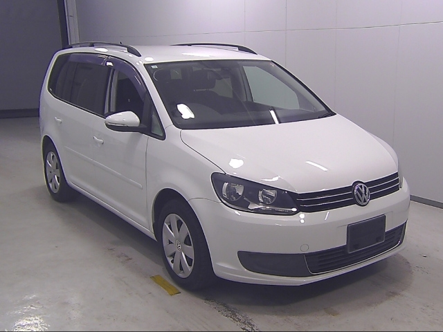 VOLKSWAGEN GOLF TOURAN 2014