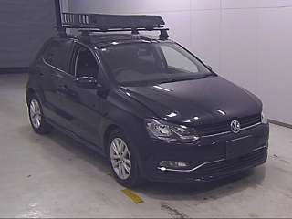 VOLKSWAGEN POLO 2016