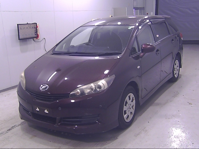 TOYOTA WISH 2011