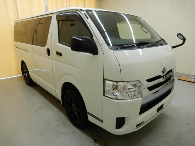 TOYOTA REGIUS ACE VAN 2016