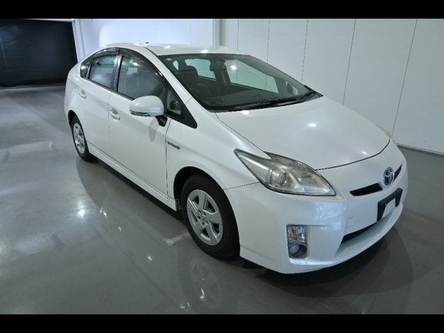 TOYOTA PRIUS 2010
