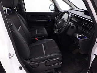 HONDA STEP WAGON 2015