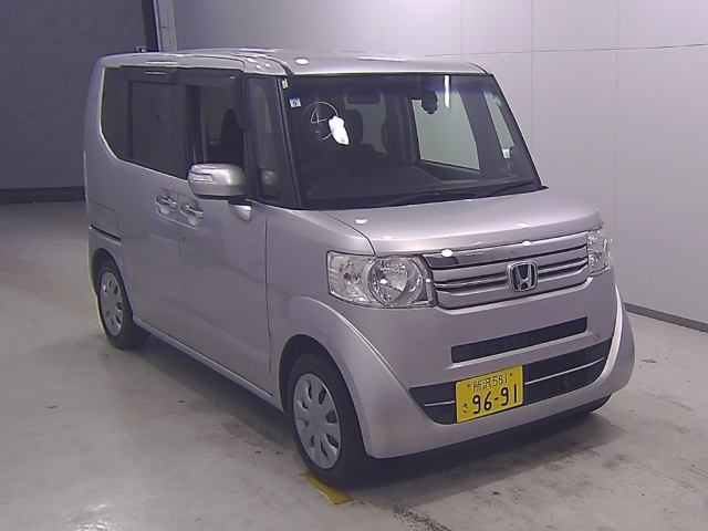 HONDA N BOX 2015