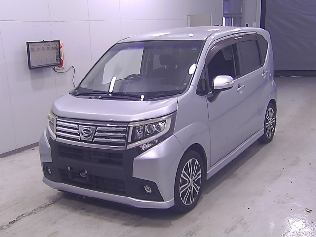 DAIHATSU MOVE 2015