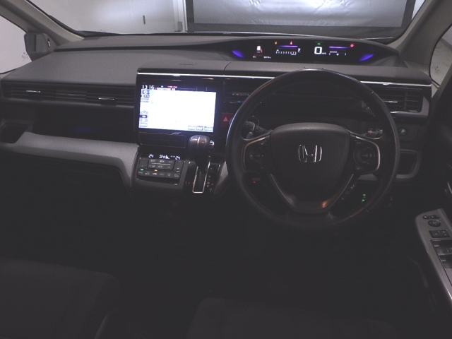 HONDA STEP WAGON 2020