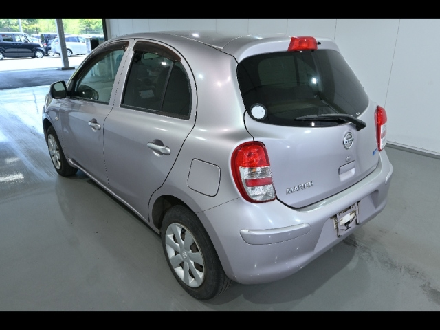 NISSAN MARCH 2010