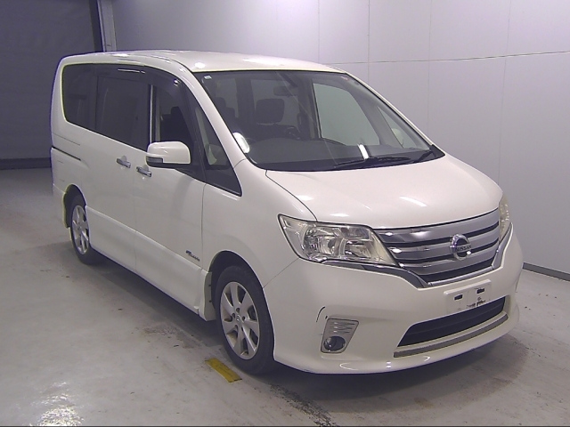 NISSAN SERENA 2012
