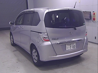HONDA FREED 2013