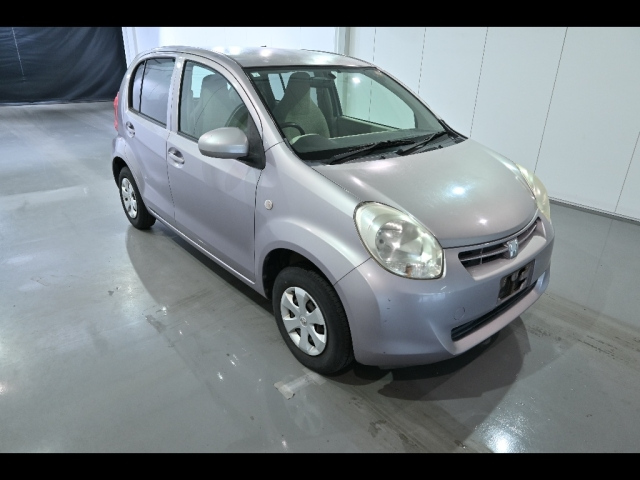 TOYOTA PASSO 2010