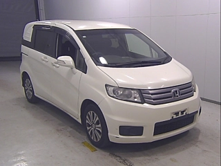 HONDA FREED 2012