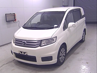 HONDA FREED 2012