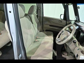 HONDA N BOX 2017