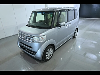 HONDA N BOX 2017