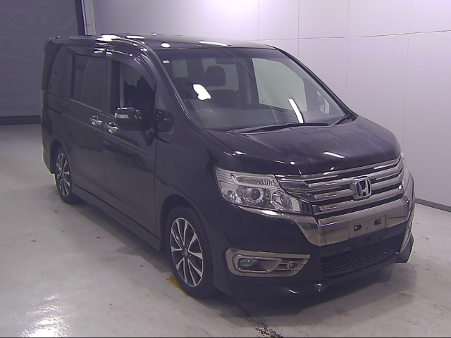 HONDA STEP WAGON 2012