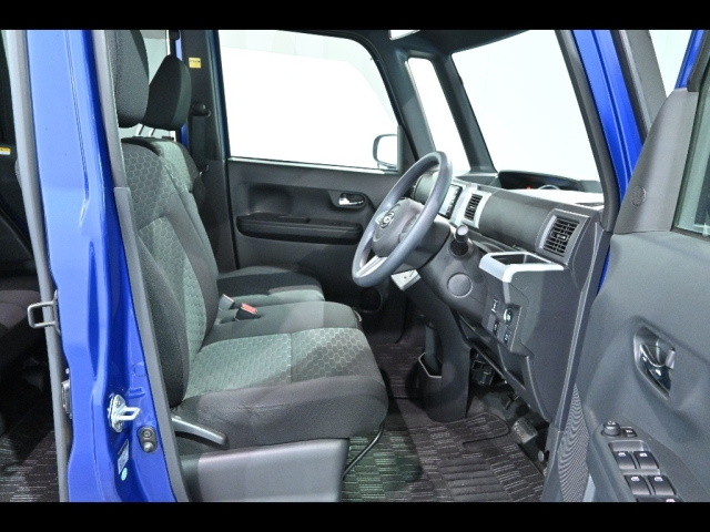DAIHATSU WAKE 2015
