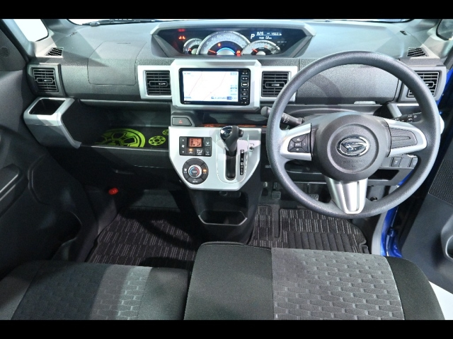 DAIHATSU WAKE 2015