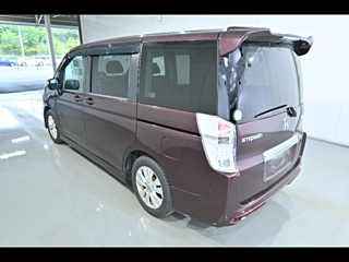 HONDA STEP WAGON 2010