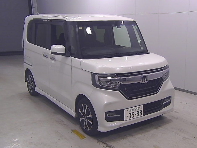 HONDA N BOX 2018