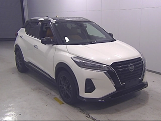 NISSAN KIX 2021