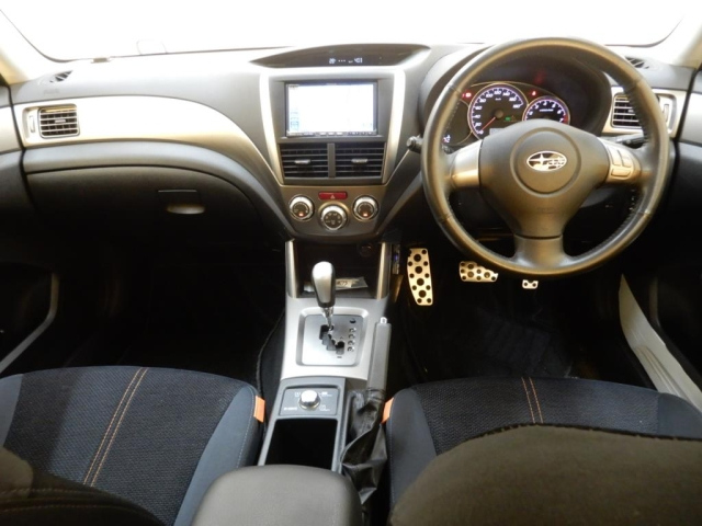 SUBARU FORESTER 2010