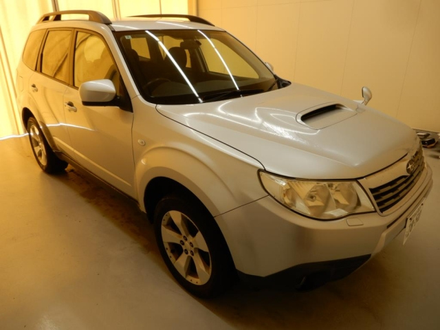 SUBARU FORESTER 2010