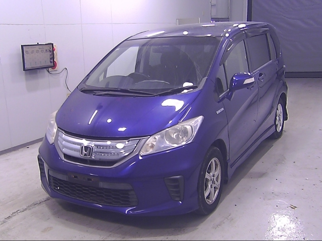 HONDA FREED 2013