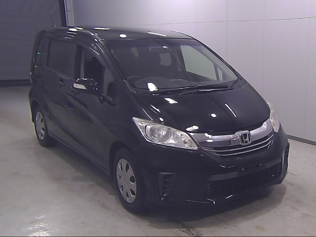 HONDA FREED 2016