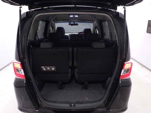 HONDA FREED 2016