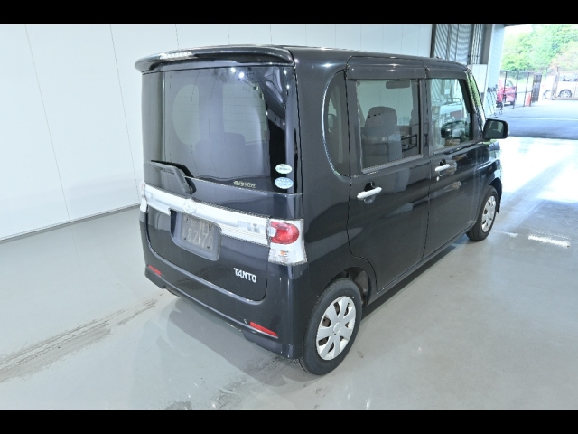 DAIHATSU TANTO 2009