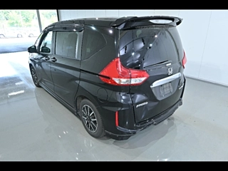 HONDA FREED 2018
