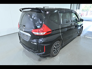 HONDA FREED 2018