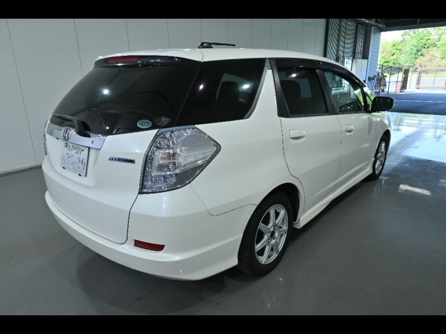 HONDA FIT SHUTTLE 2011