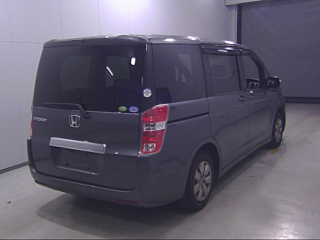 HONDA STEP WAGON 2011