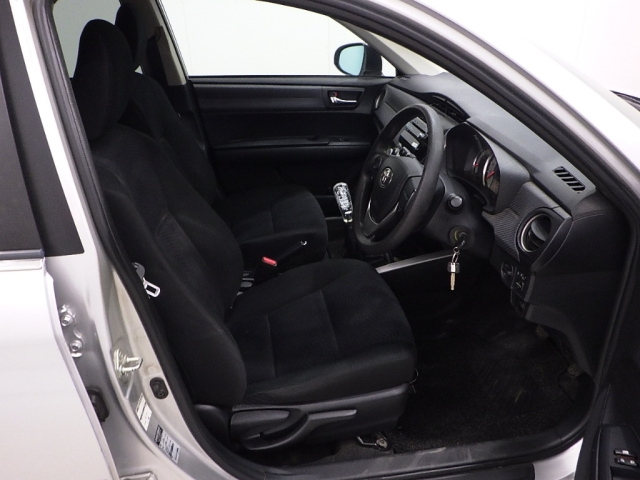 TOYOTA COROLLA FIELDER 2012