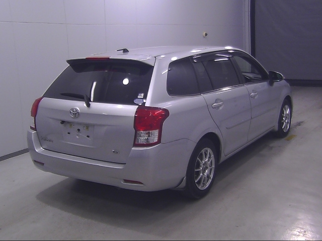 TOYOTA COROLLA FIELDER 2012