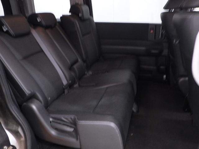 HONDA STEP WAGON 2013