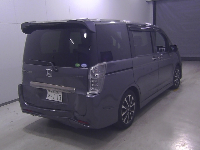 HONDA STEP WAGON 2013