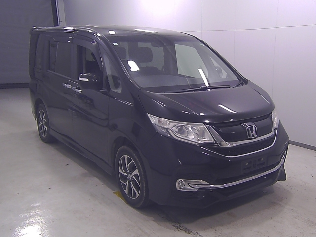 HONDA STEP WAGON 2017