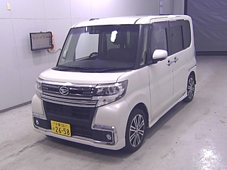 DAIHATSU TANTO 2018