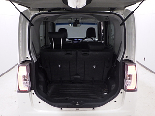 DAIHATSU TANTO 2018