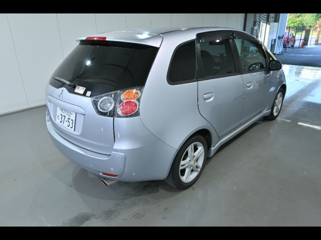 MITSUBISHI COLT PLUS 2009