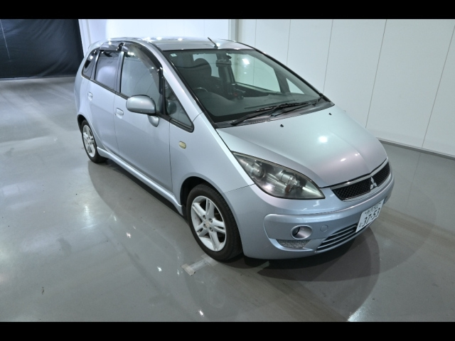 MITSUBISHI COLT PLUS 2009