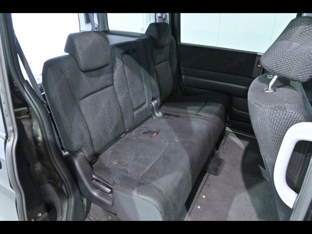 HONDA STEP WAGON 2009