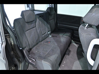 HONDA STEP WAGON 2009