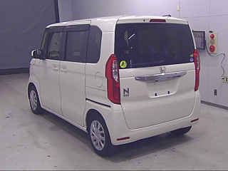 HONDA N BOX 2017