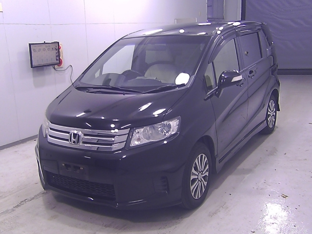 HONDA FREED 2013