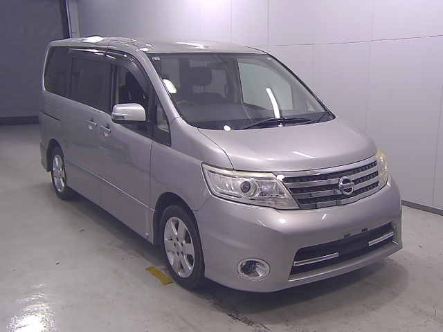 NISSAN SERENA 2009