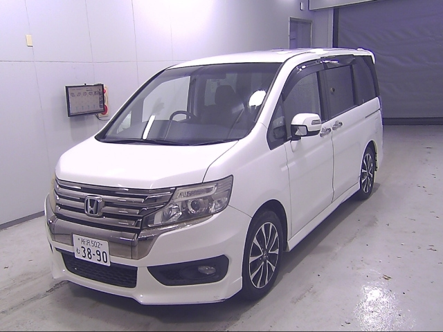 HONDA STEP WAGON 2012
