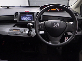 HONDA FREED 2008